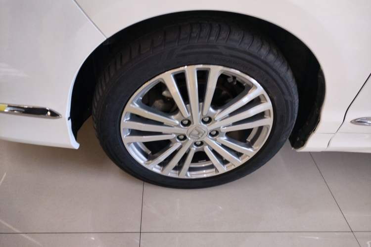 Used Honda Elysion 2016 2.4L Luxury Edition
