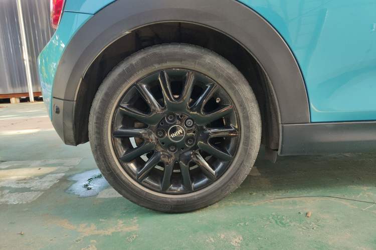 Used  MINI 2016 1.5T COOPER
