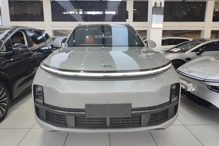 Used Li Auto L8 2023 Pro Model
