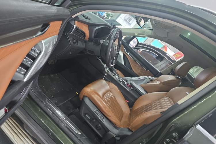 Used SAIC MAXUS D90 2017 2.0T Automatic All-Wheel Drive Polaris
