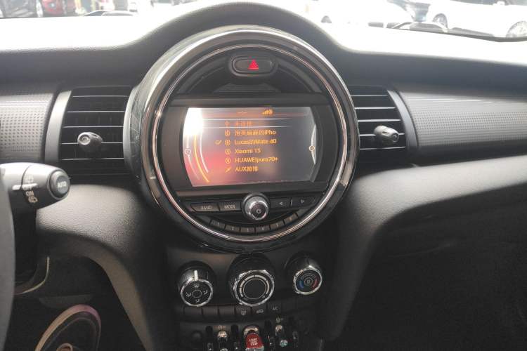 Used MINI MINI 2014 1.5T COOPER Fun
