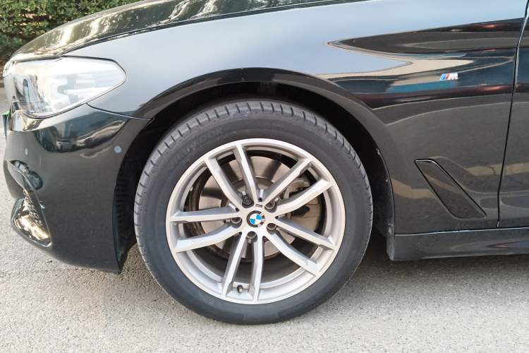 Used BMW 5 Series 2018 525Li M Sport Package
