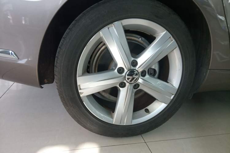 Used Volkswagen Magotan 2015 1.8TSI Prestige Model
