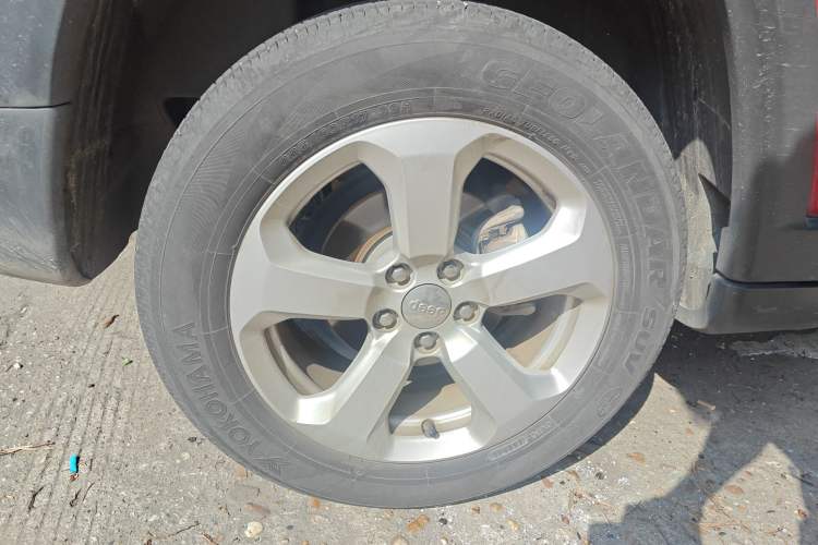 Used  Compass 2017 200T Automatic Family Edition