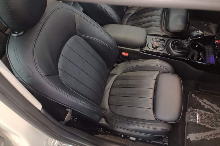 Used  Clubman 2018 2.0T COOPER S Artist