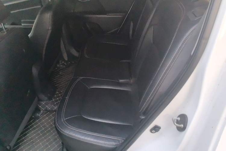 Used Kia Sportage R 2014 2.0L Automatic Two-Wheel Drive GLS Trim
