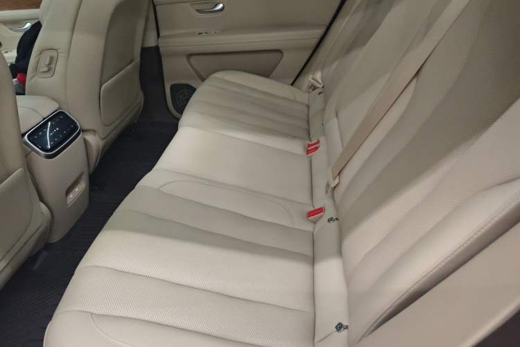 Used Hima AITO M7 2024 1.5T Rear-Drive Plus Version 5 Seats
