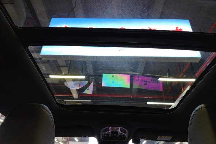 Used Geely Auto Monjaro L 2024 2.0TD High-Power Automatic Two-Wheel Drive Skyline Edition
