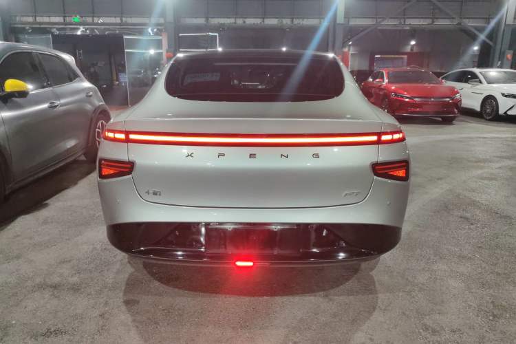 Used XPeng P7 2022 670N+