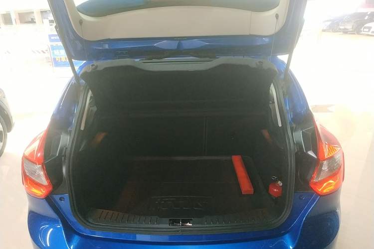 Used Ford Focus 2012 Hatchback 1.6L Automatic Comfort Model
