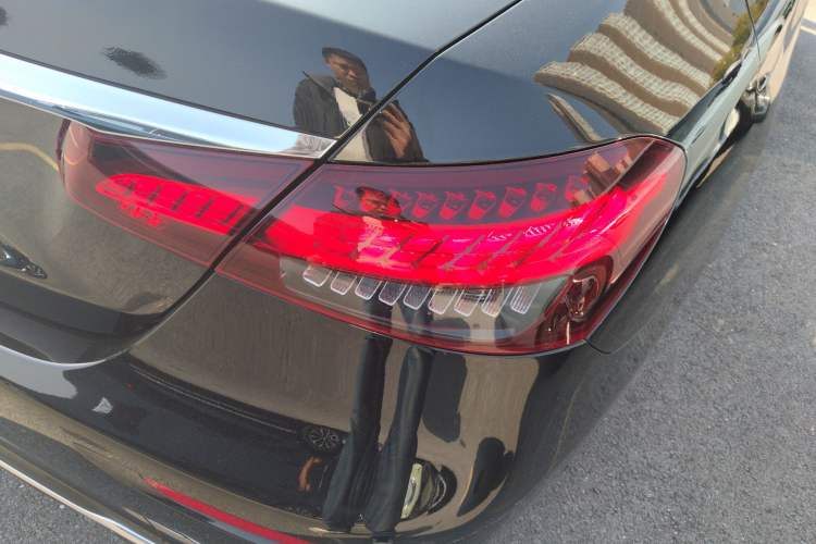 Used Mercedes-Benz E-Class 2023 E 300 L Luxury Model
