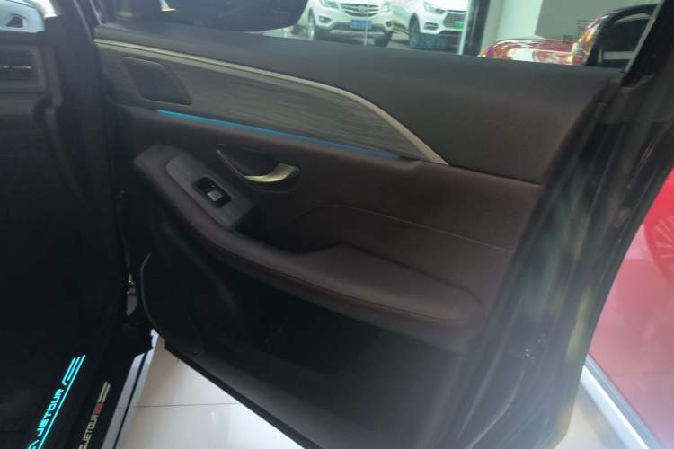 Used Jetour X90 PLUS 2024 1.6TD DCT Villa PRO 7-Seater
