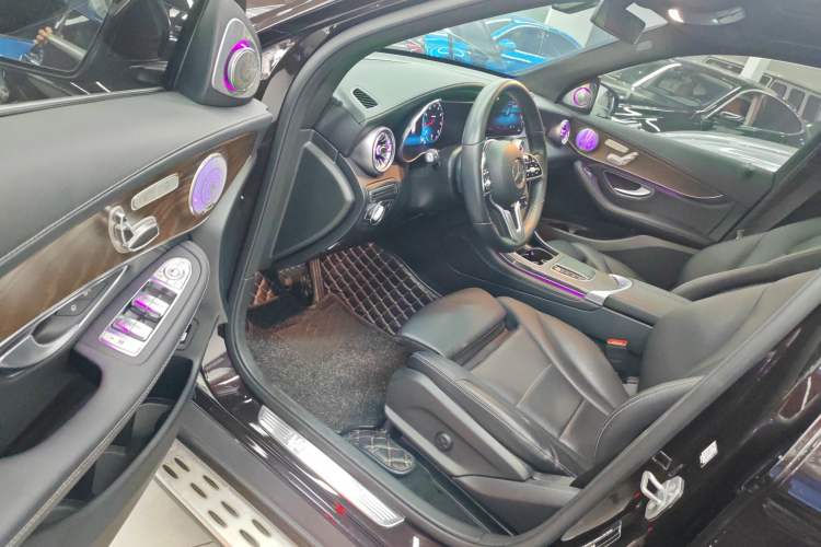 Used Mercedes-Benz GLC 2020 GLC 260 L 4MATIC Luxury Model