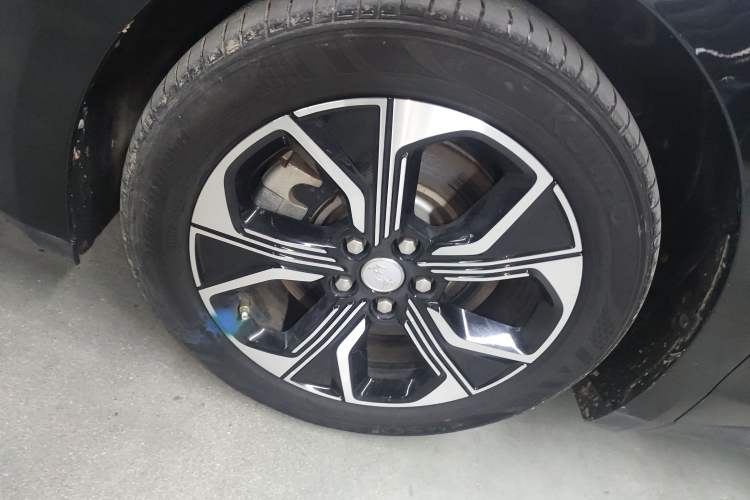 Used Hongqi E-QM5 2021 Charging Flagship Edition
