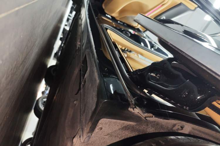 Used VOYAH Dream 2025 PHEV Four-Wheel-Drive Flagship Version – Qiankun Edition
