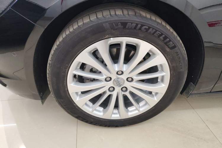 Used Buick LaCrosse 2016 28T Luxury Version