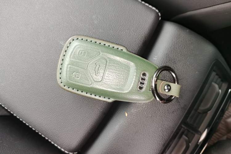 Used Audi A4L 2023 40 TFSI Luxury Dynamic Model