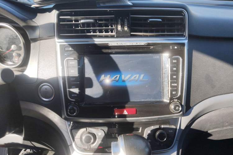 Used Haval H6 2015 Sport Edition 1.5T Automatic Two-Wheel Drive Luxury Model
