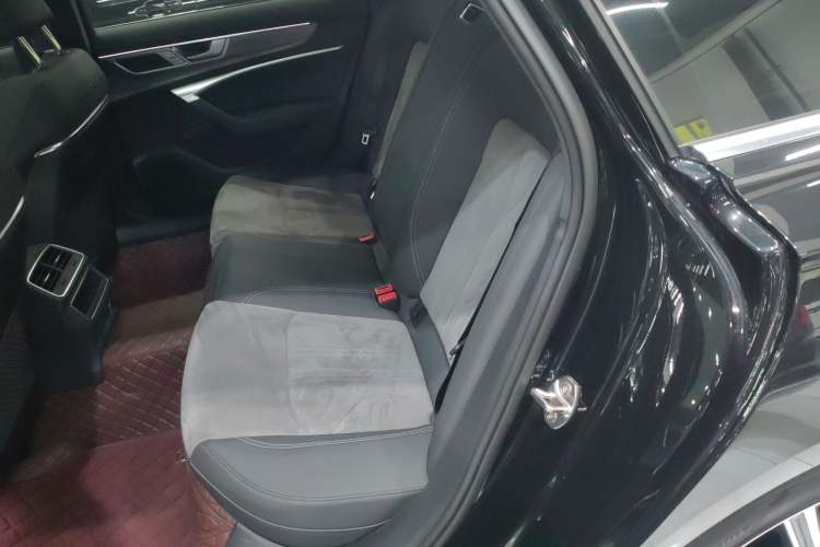 Used Audi A6L 2024 40 TFSI Luxury Dynamic Edition