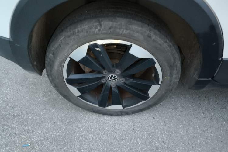 Used Volkswagen Tacqua 2021 200TSI DSG JoyConnect Edition
