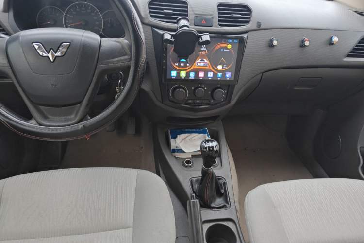 Used Wuling Hongguang 2014 1.2L Base Model China IV
