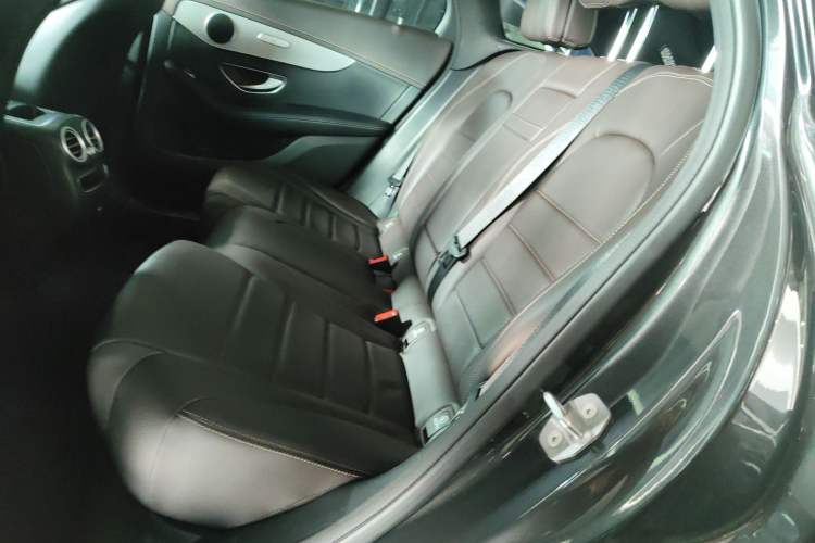 Used Mercedes-Benz GLC 2021 GLC 260 L 4MATIC Dynamic Edition
