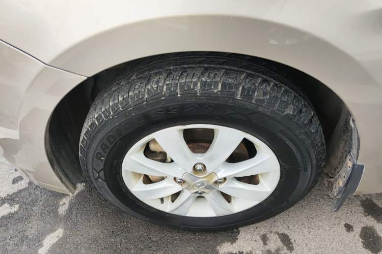 Used Hyundai Verna 2014 1.4L Manual Smart GLS Trim
