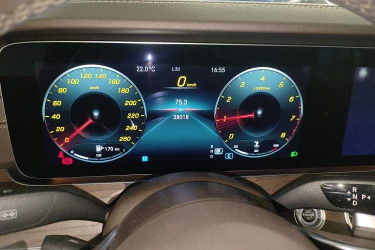 Used Mercedes-Benz E-Class 2022 E 300 L Stylish Model
