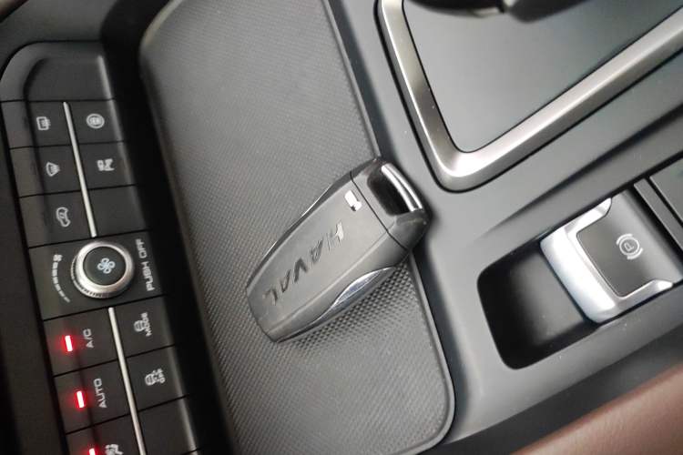 Used Haval F7 2019 1.5T Two-Wheel-Drive i-Type China VI Standard
