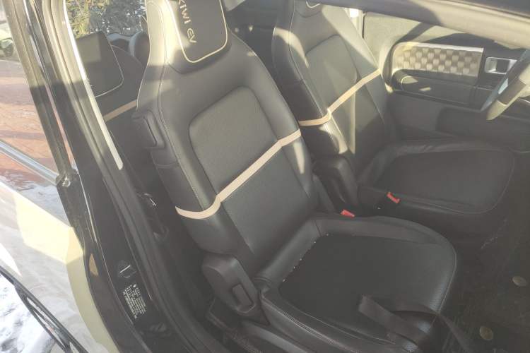 Used Baojun KiWi EV 2021 Designer Ternary Lithium
