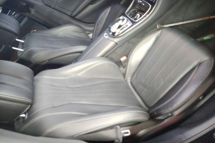 Used Mercedes-Benz E-Class 2016 E 300 L Stylish Model