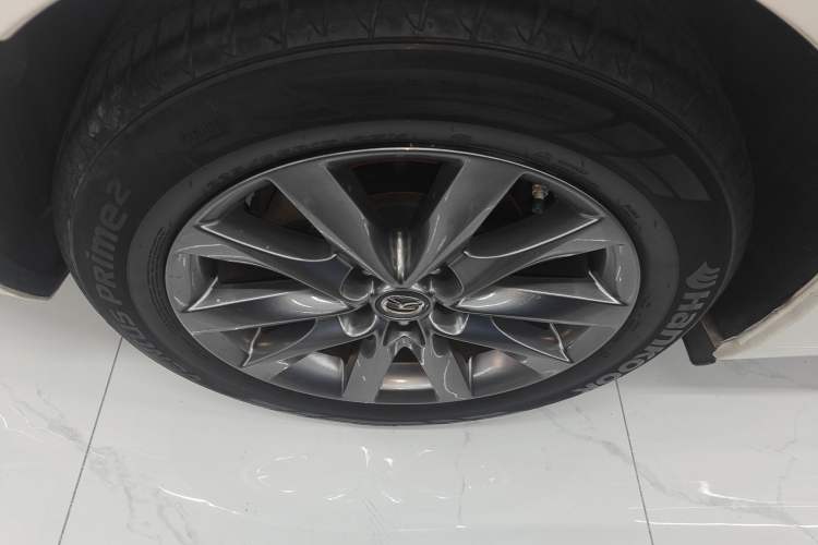 Used Mazda Atenza 2020 2.0L Blue Sky Fashion Edition
