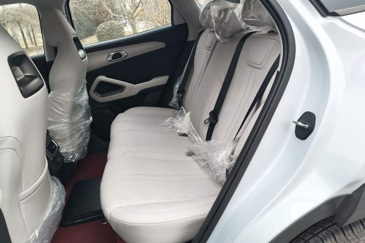 Used BYD Yuan UP 2025 Intelligent Driving Version 401 KM Dynamic Edition