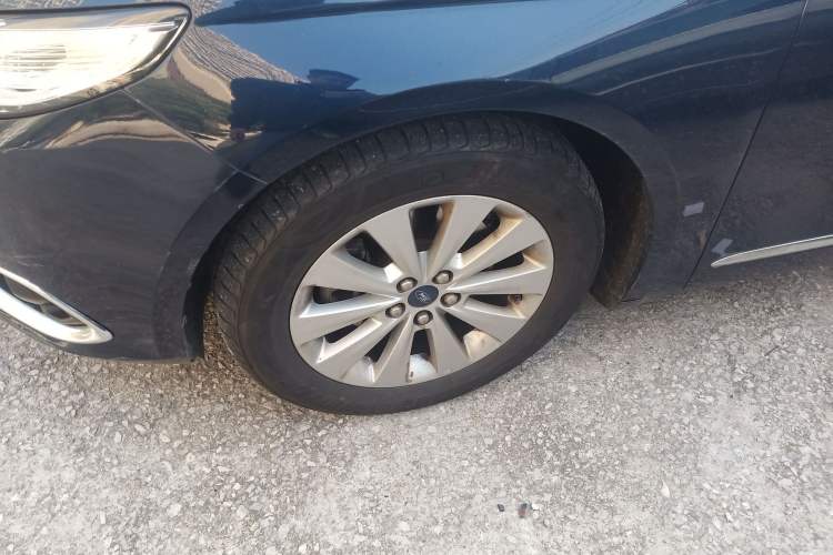 Used Ford Taurus 2016 EcoBoost 180 Luxury Model
