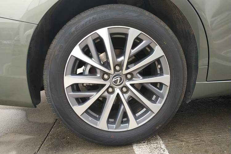 Used Lexus ES 2022 200 Excellence Edition
