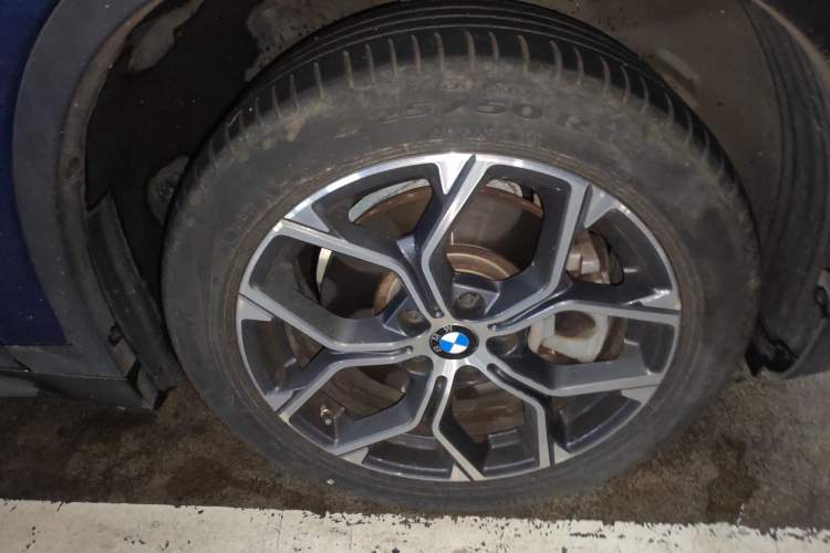 Used BMW X1 2021 Restyled sDrive25Li Leading Edition
