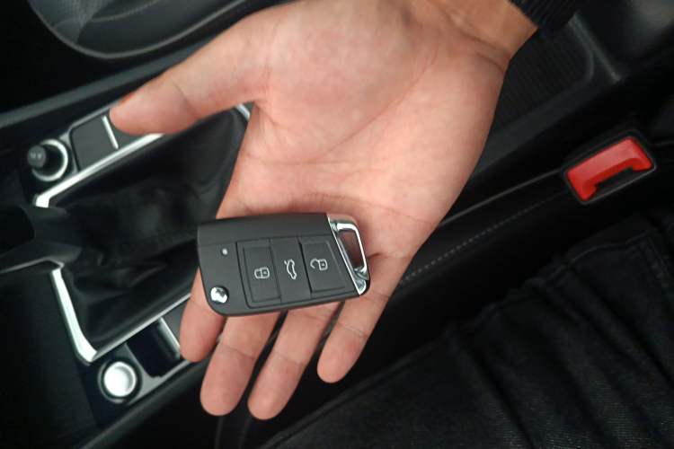 Used Volkswagen Sagitar 2023 200TSI DSG Excellence Edition
