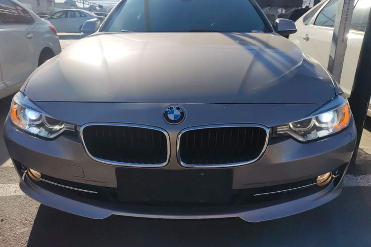 Used BMW 3 Series 2015 320Li Luxury Edition Fashion Model
