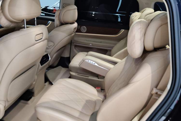 Used Hima AITO M9 2024 Range-Extended Max Edition 52 kWh 6-Seater Version