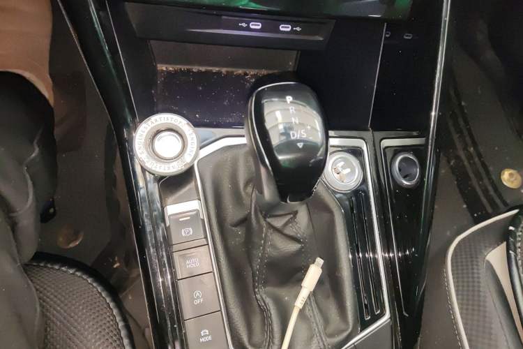 Used Volkswagen Tayron X 2020 330TSI Two-Wheel Drive Luxury Smart Connectivity Version