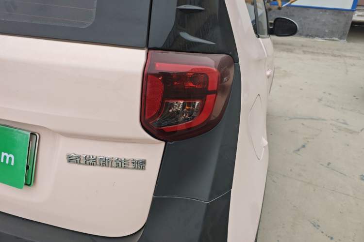 Used Chery Little Ant 2022 Sweet Pink Edition Half-Sugar Version Lithium Iron Phosphate 30 kW 301 km
