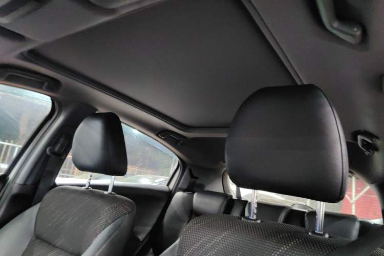 Used Honda XR-V 2015 1.8L EXi CVT Comfort Version