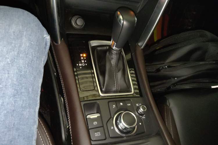 Used Mazda CX-4 2018 2.0L Automatic Two-Wheel Drive Blue Sky Luxury Edition