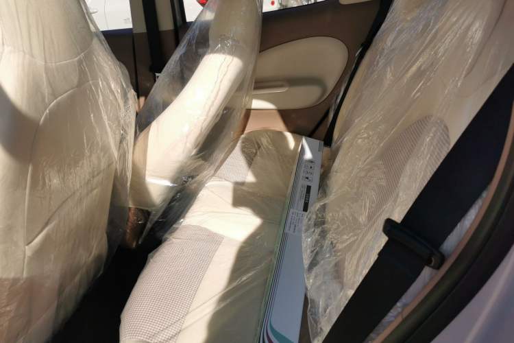 Used Wuling Hongguang MINIEV 2025 Four-Door Version Zhenxiang+ Edition