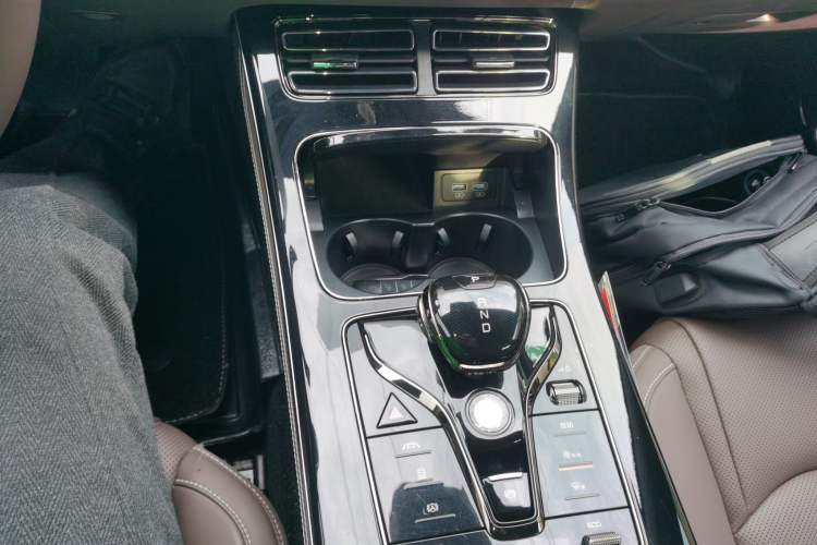 Used BYD Han 2020 EV Long-Range Luxury Model
