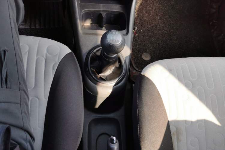 Used Suzuki Alto 2013 Revised Version 1.0L Manual Comfort Edition
