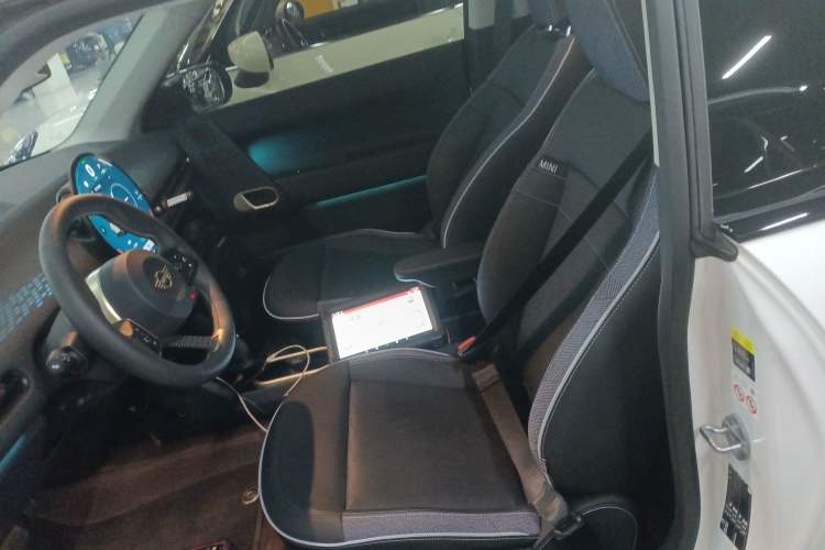 Used  Electric MINI COOPER 2025 456km COOPER E Classic Style
