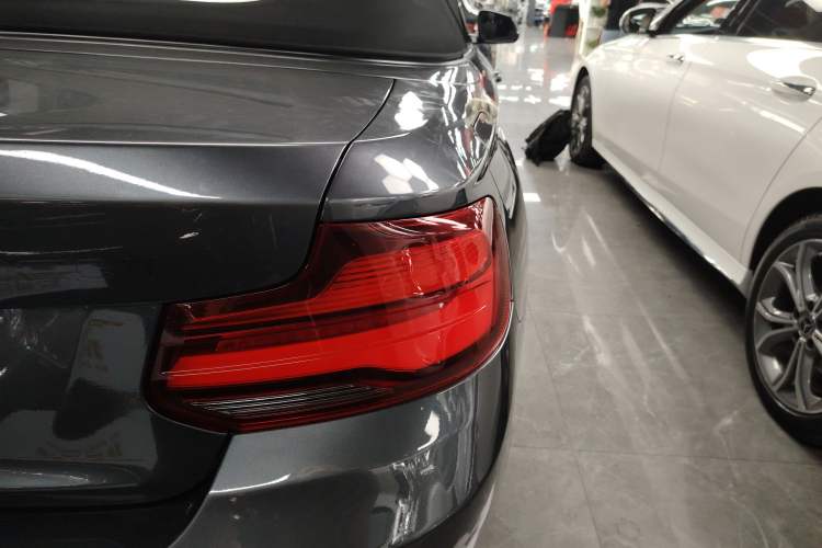 Used BMW 2 Series 2019 225i Convertible Coupe Sports Design Package
