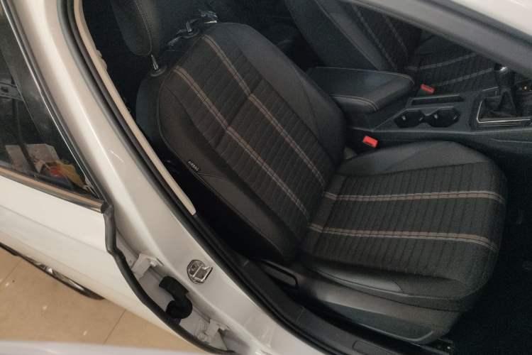 Used Volkswagen Lavida 2018 1.5L Manual Comfort Edition China V Standard