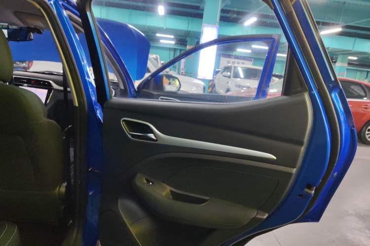 Used MG ZS 2018 1.5L Manual Fashion Edition China V-standard
